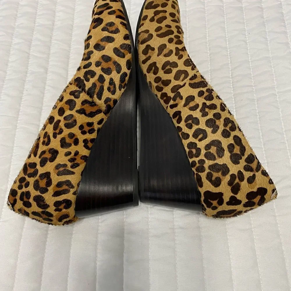 Vionic Antonia Leopard Wedge Heel Calf Hair Size 7.5